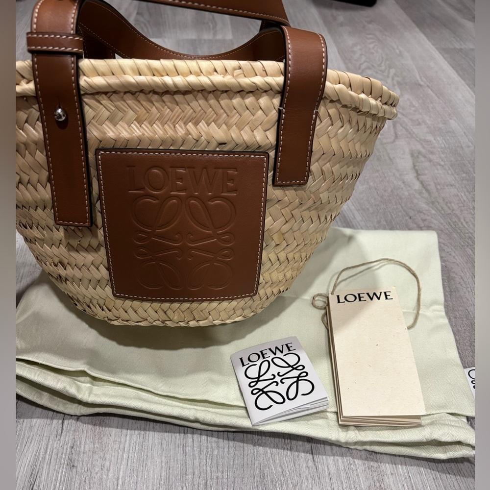 Loewe basket bag in palm leaf and calfskin